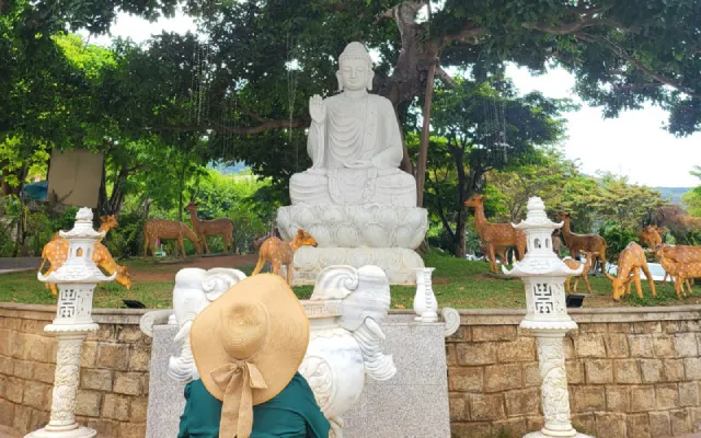 Chùa Linh Ứng Sơn Trà