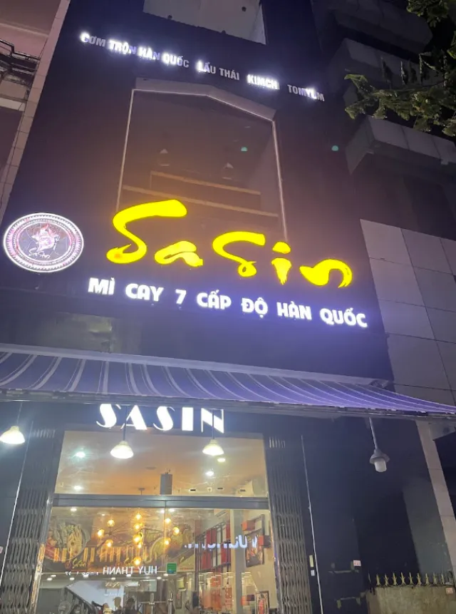 Mì cay Sasin Nguyễn Văn Linh Đà Nẵng 
